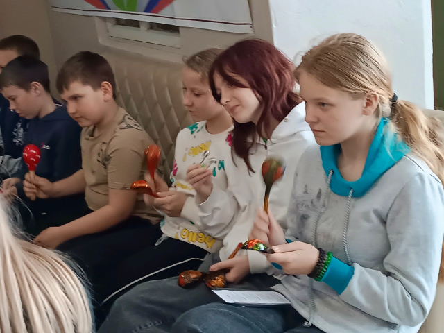 С музыкой по жизни!
