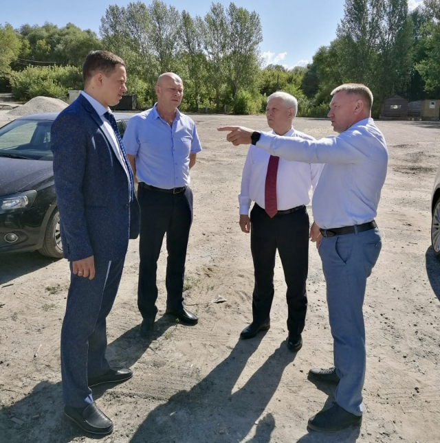 Прорыв в благоустройстве Ульяновска: В.Б Кидяев и А.М. Коробко высоко оценили проект «Чистый берег»!
