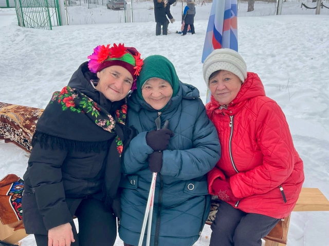 Давайте вспомним, как мы встречали весну шумными масленичными гуляньями! 