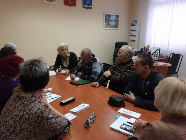 Выездной приём в Старой Майне с представителями инициативных групп ТОС